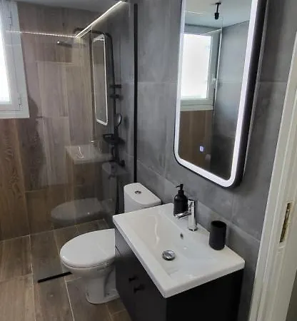 Luxury Vacation By Lv Apartment Athens