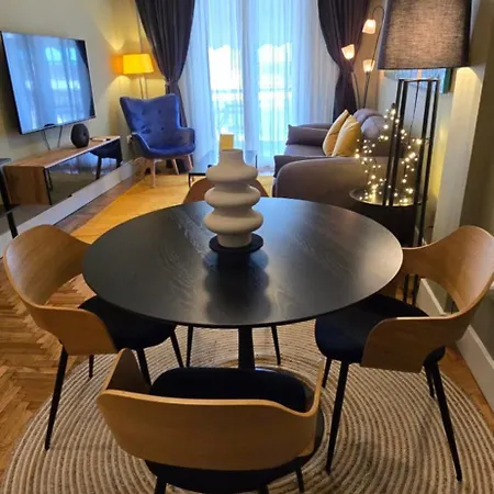 Luxury Vacation By Lv Athens